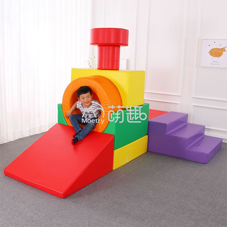 Kids Outdoor Playset - Bloques de Espuma Coloridos en Forma